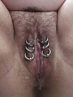 hairy pussies lock up nudes pics